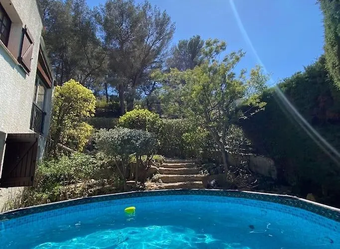 Villa La Louette, 100M Centre-Village, Piscine H-Sol, Proche Mer